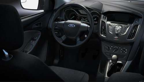 The interior of the 2012 Ford Focus SE | Torque News